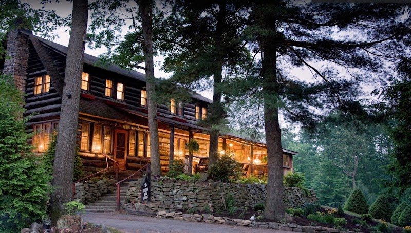 Gateway Lodge, Cabins, and Restaurant