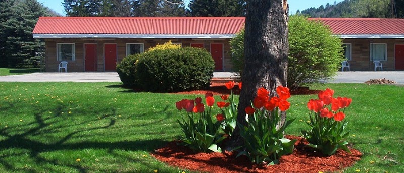 Buttonwood Motel & Restaurant