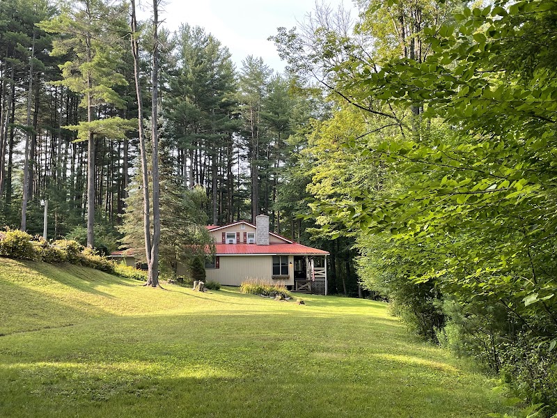 Kettle Creek Lodge & Cabins
