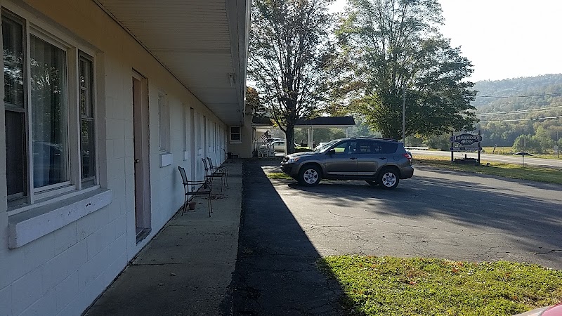 Laurelwood Inn & Steakhouse
