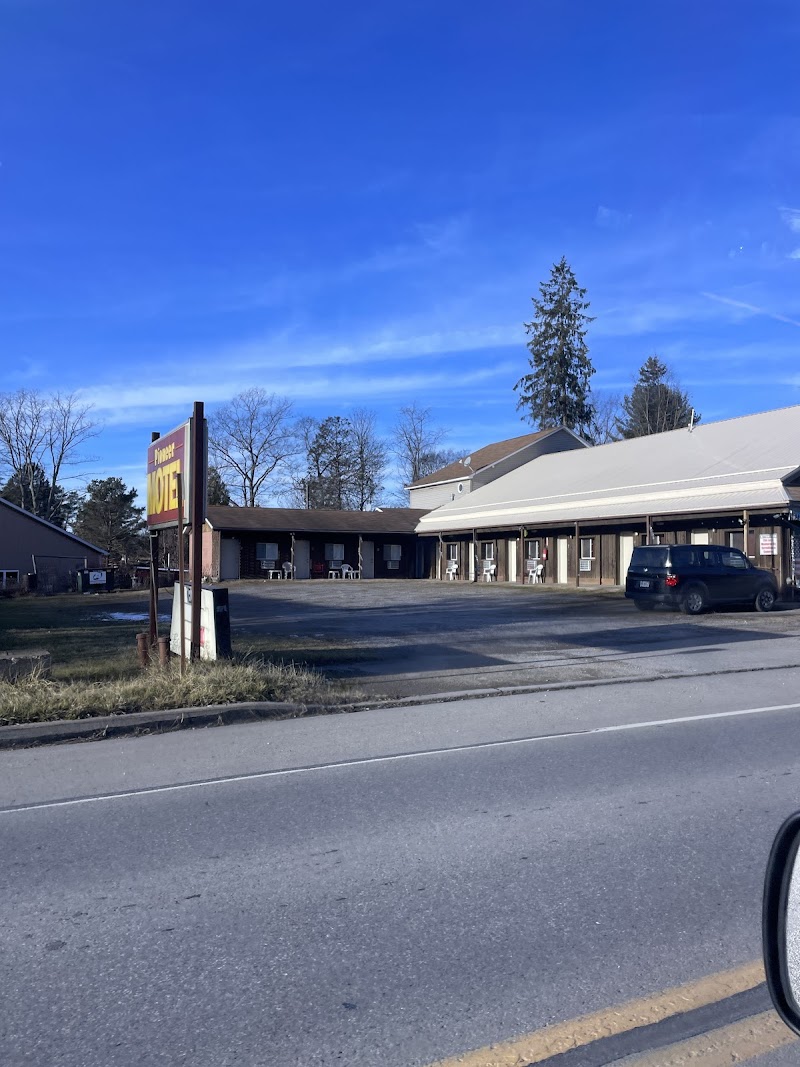 Pioneer Motel & Trading Post