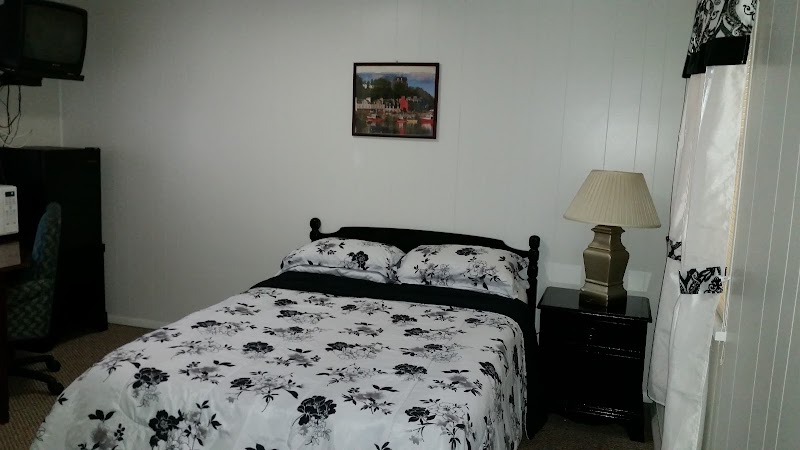 Dunnstown Lodge