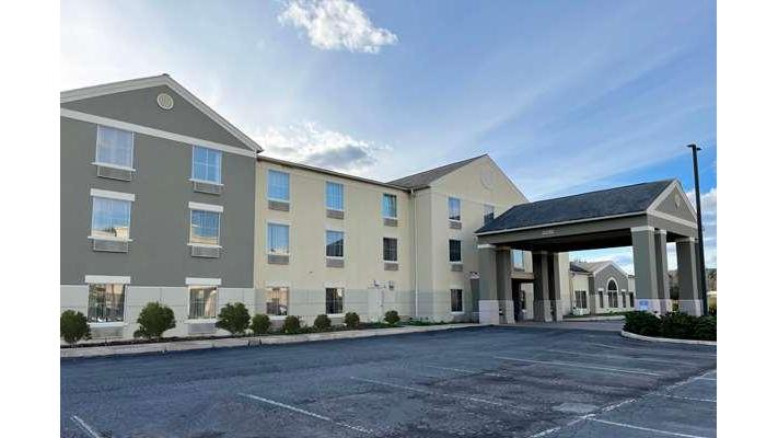 Wingate by Wyndham Clearfield