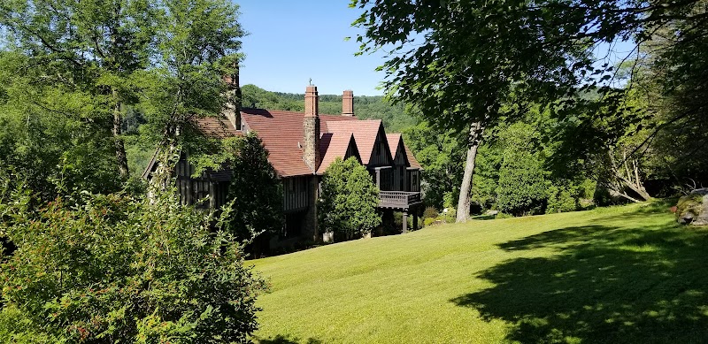 Olmsted Manor